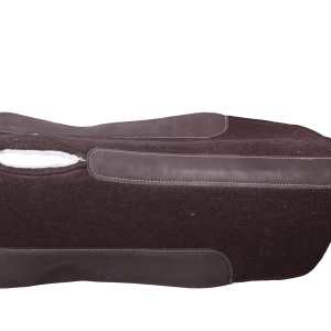 vue inférieure du tapis de selle en feutre de laine profilé avec patches en cuir